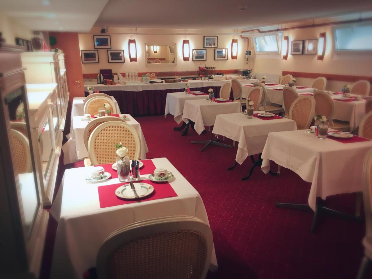 Hotel Des Horlogers Plan-Les-Ouates Bagian luar foto